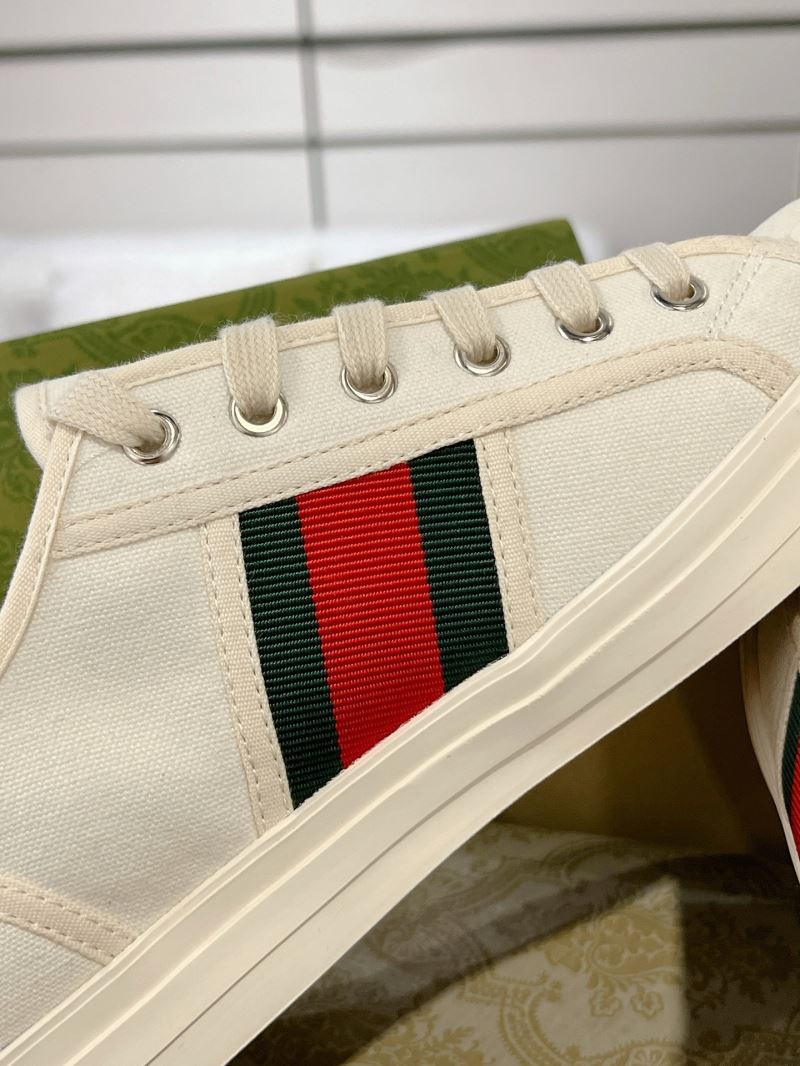 Gucci Low Shoes